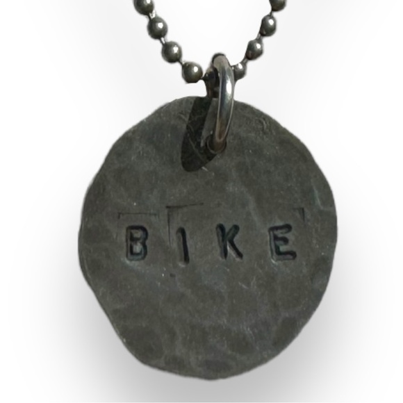 Vintage Custom 925 Silver ‘Bike’ Necklace - Picture 2 of 3